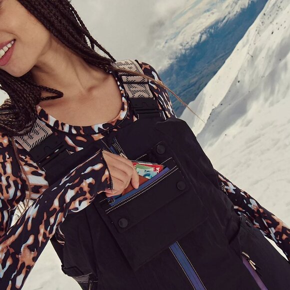 LAST ONE! NWT$398 Free People Care On the Ascend Black Insulated Snow Bib LARGE - Picture 3 of 7